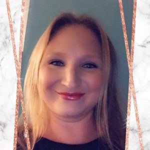 Meet your Posher, Gina